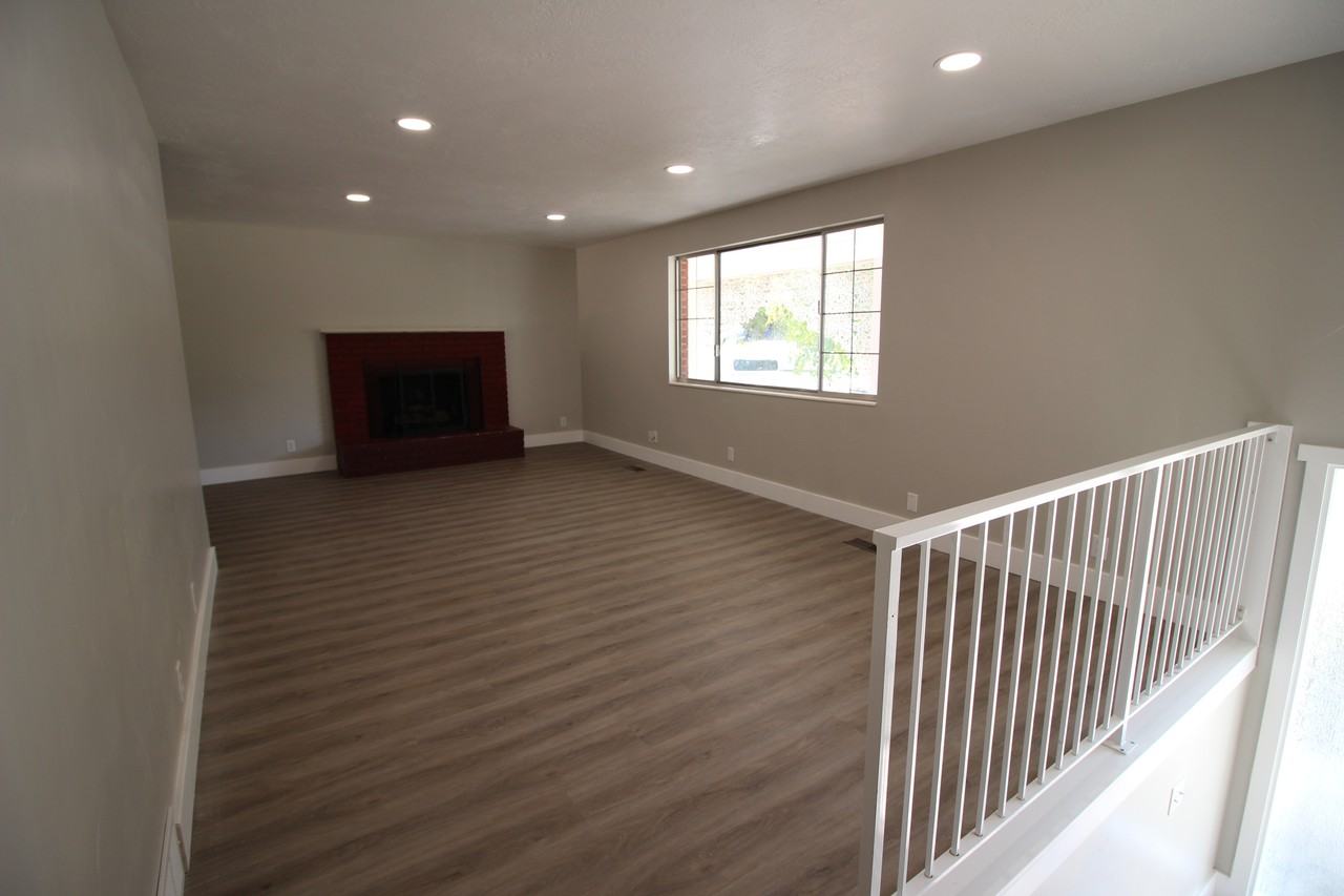 1624 Navajo Dr - Photo 5 of 31