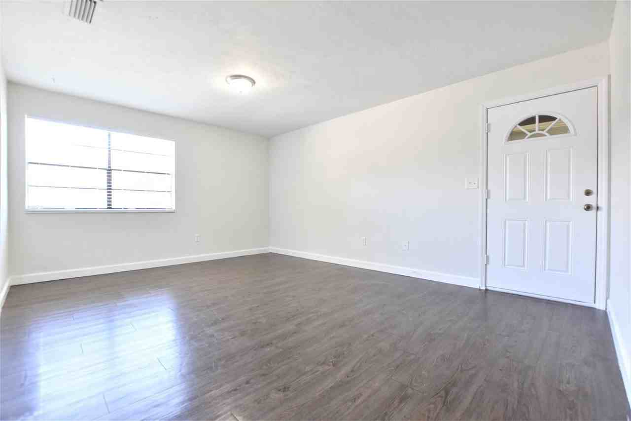 The Osler - Photo 6 of 14