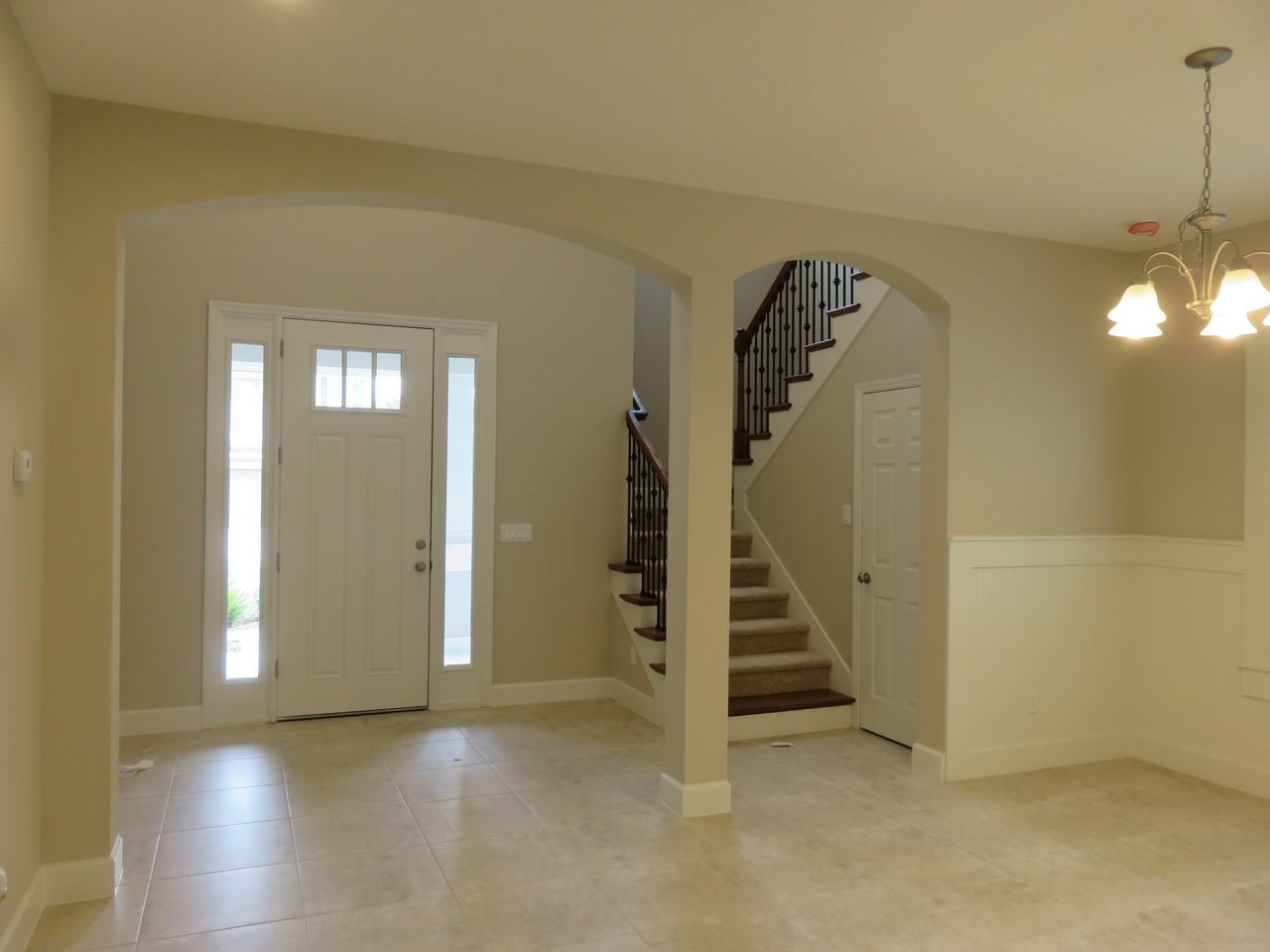 8813 Tropical Palm Dr - Photo 2 of 17