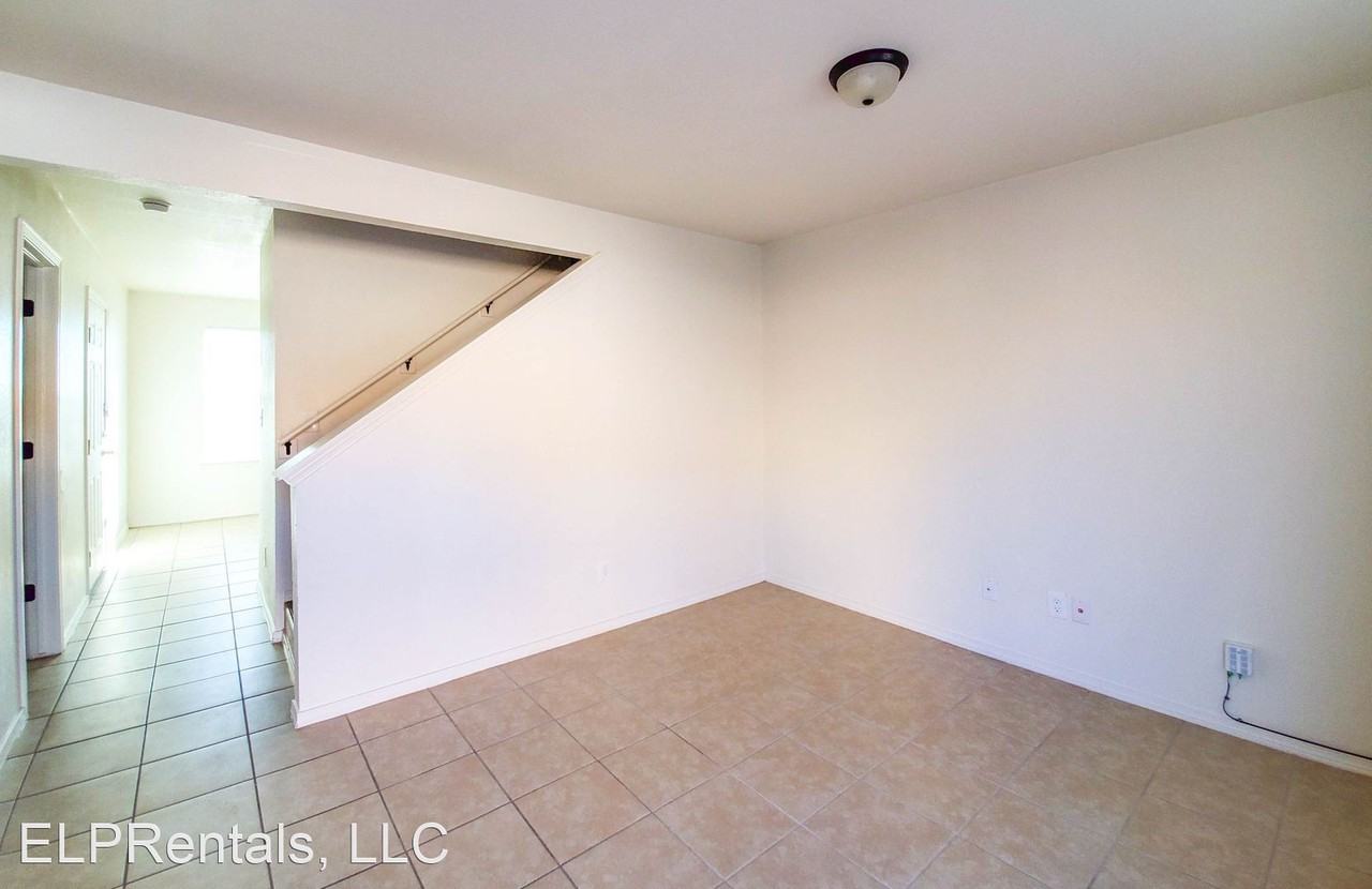 3809 Moonlight Avenue - Photo 2 of 10