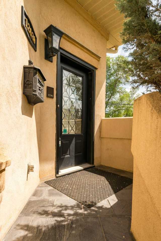 12620 12620 105 Avenue Northwe Street - Photo 3 of 33