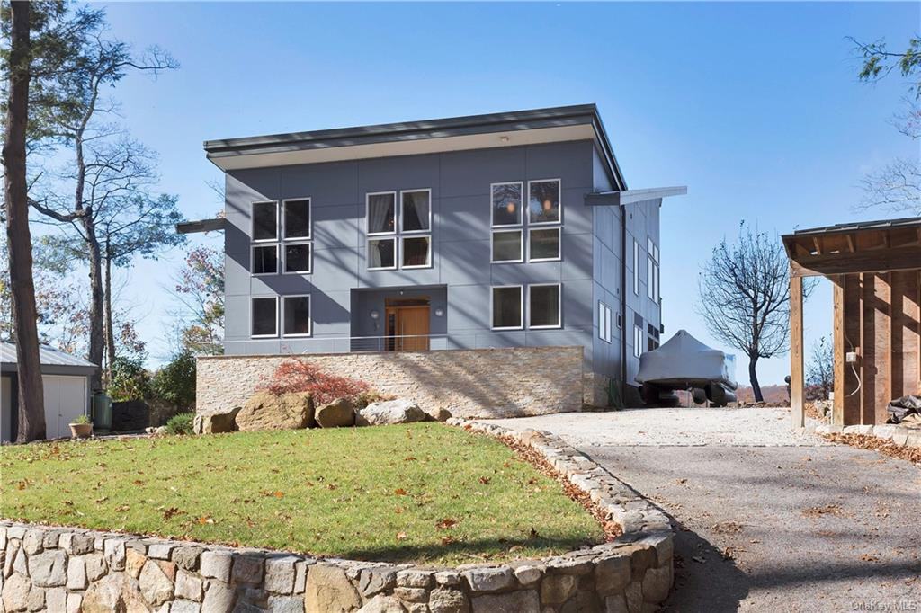 63 Lakefront Rd - Photo 2 of 37