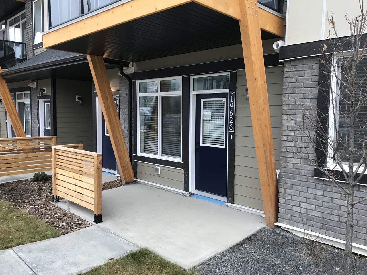 16 Auburn Bay Link - Photo 3 of 15