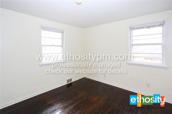1857 W 60th St - Photo 2 of 18