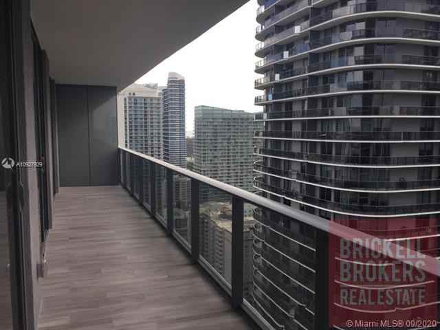 801 South Miami Avenue #3310 - Photo 3 of 25