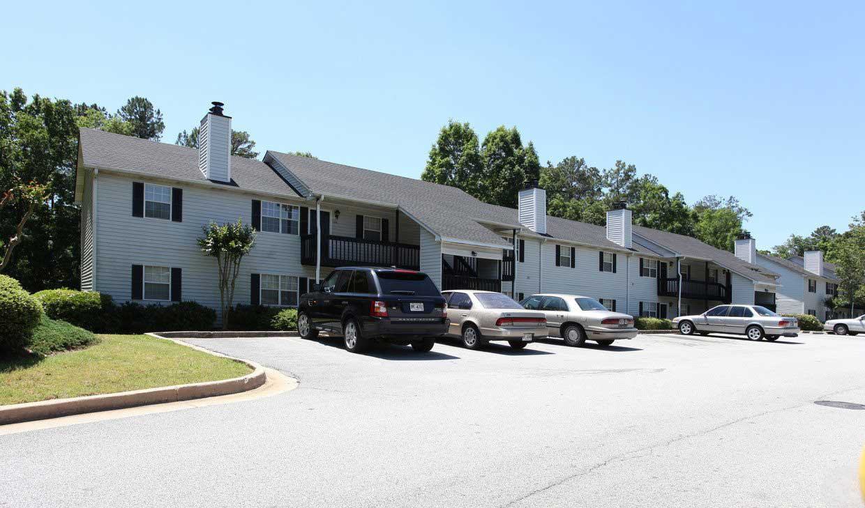 Tall Oaks Apartments and Villas - 348 Tall Oaks Dr Se Conyers GA ...