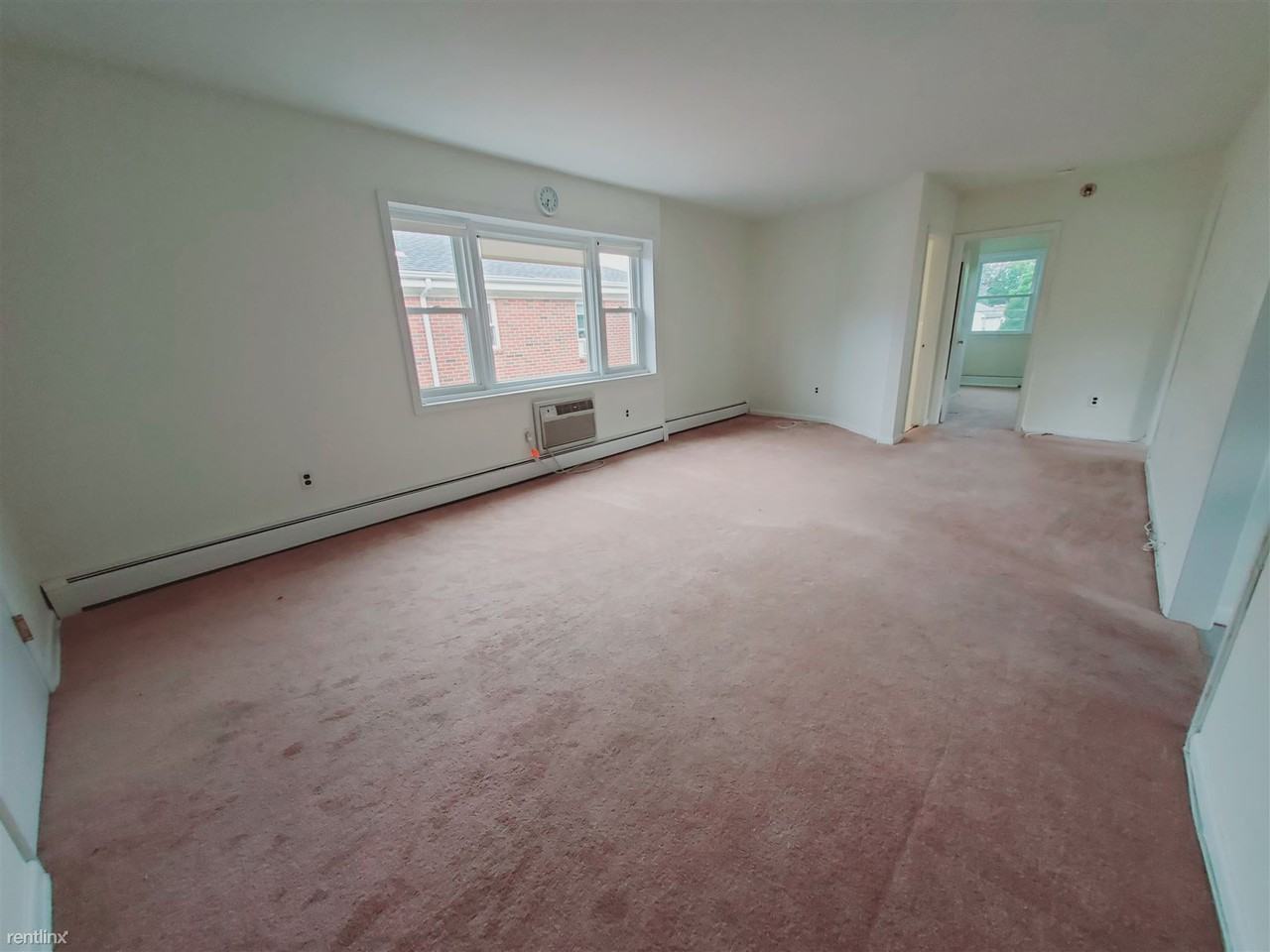 2 Bedroom - Dora St. - Photo 2 of 6