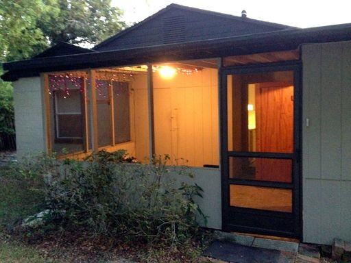909 N Thornton Ave - Photo 3 of 11