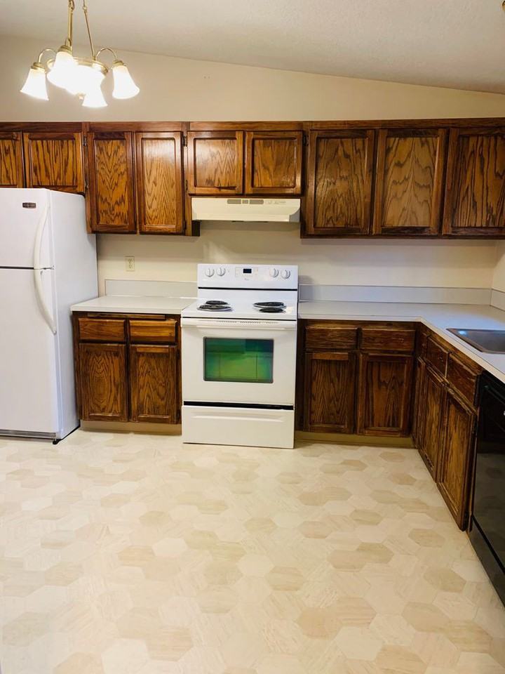 15119 Sw Barcelona Way - Photo 2 of 8