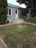 featured image of 555 E 7th St