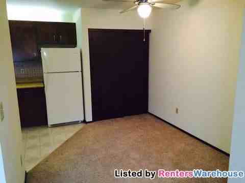 3215 W Mangold Ave - Photo 3 of 14