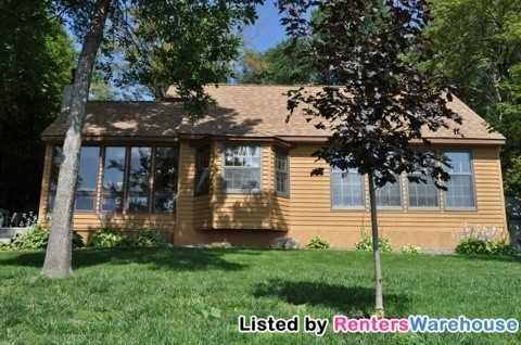 3139 62nd St NW - Photo 3 of 14