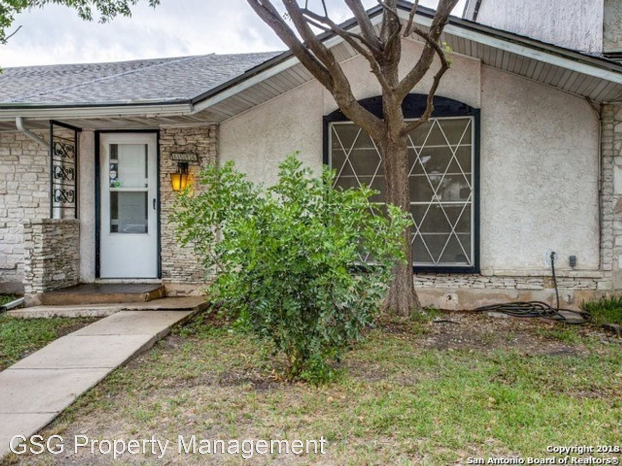 6546 Fairdale Dr - Photo 3 of 25