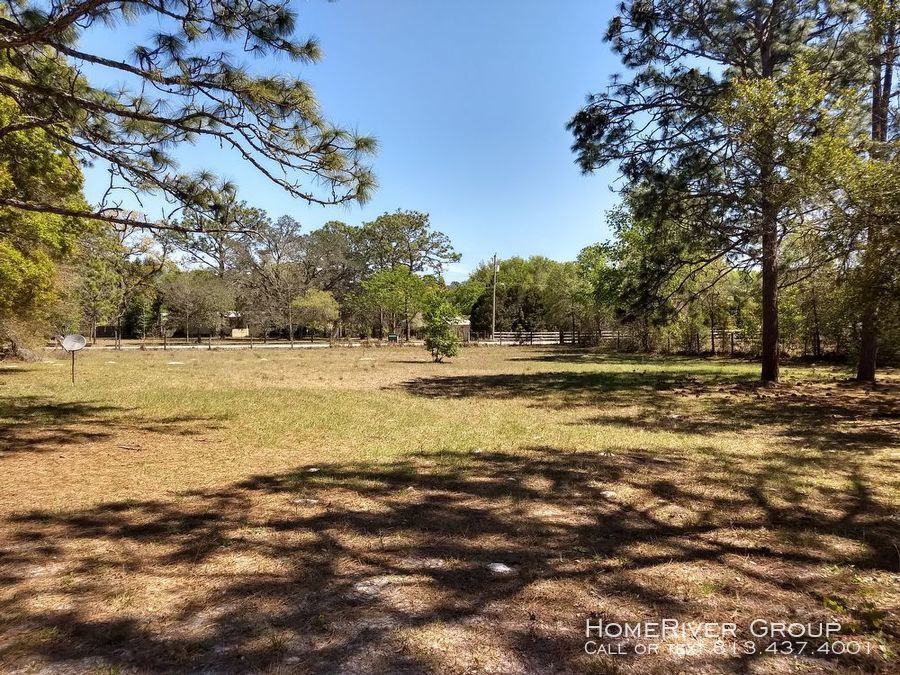 18243 Caufield Rd - Photo 2 of 10