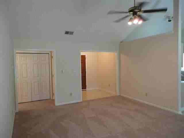 14223 Carriage Lake Dr - Photo 3 of 15
