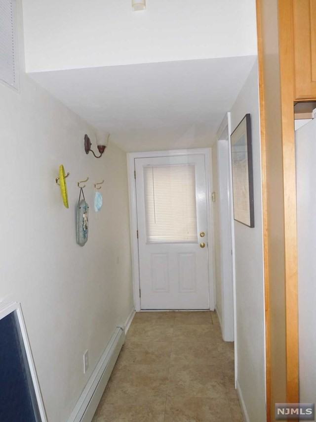 228 228 Mallard Lane - Photo 3 of 24