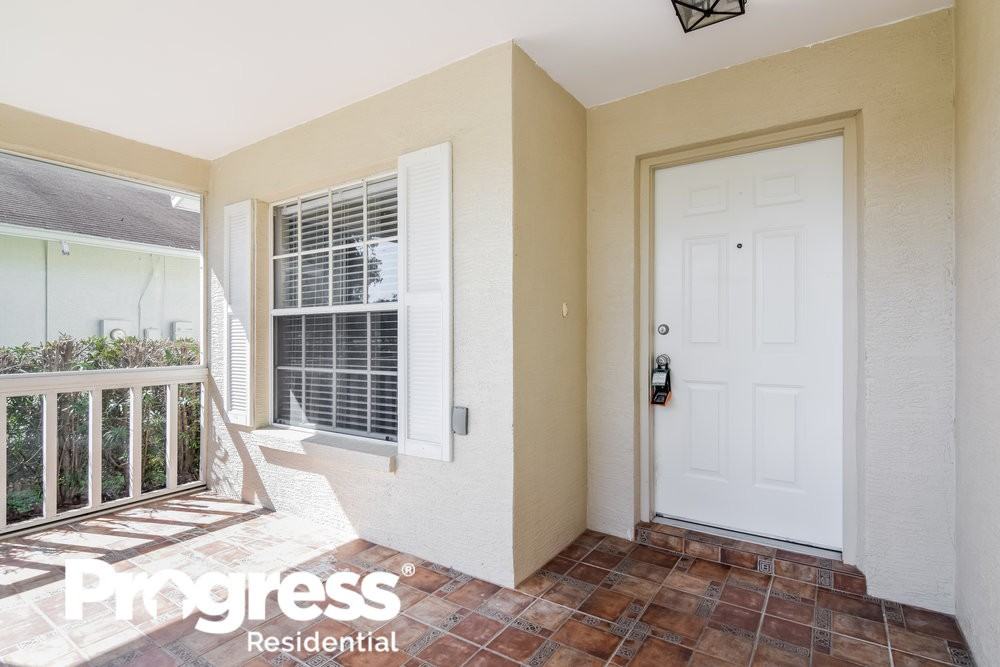 7813 Barclay Rd - Photo 3 of 16