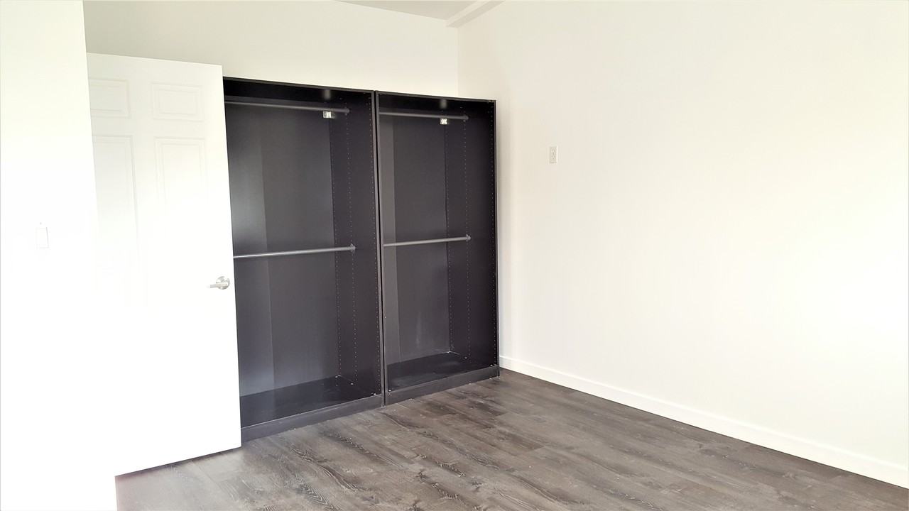 35th Ave & Rivera St - Photo 4 of 9