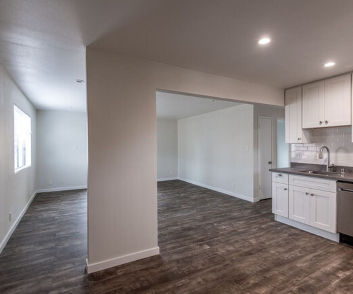 Outrigger Apartments - Photo 3 of 20