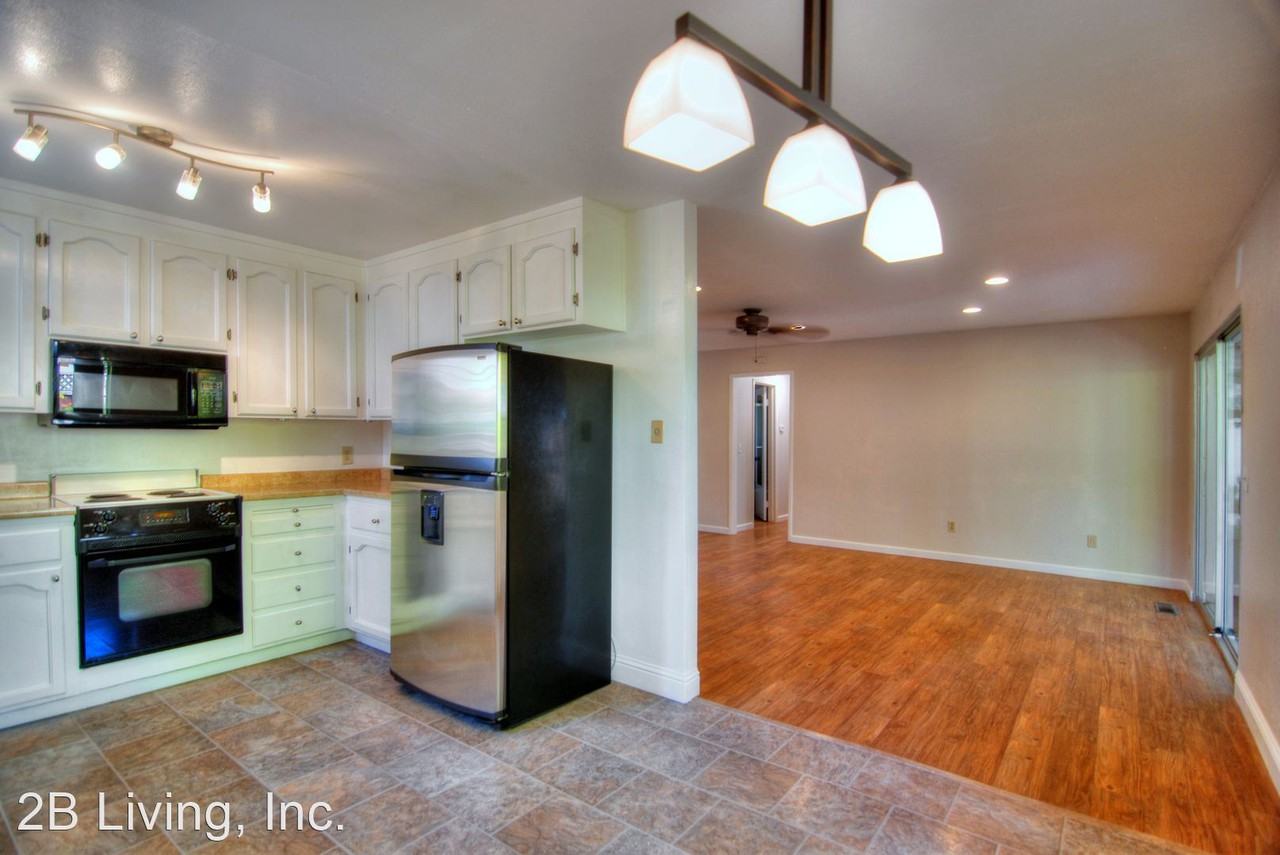 436 Mariposa Ave - Photo 3 of 25