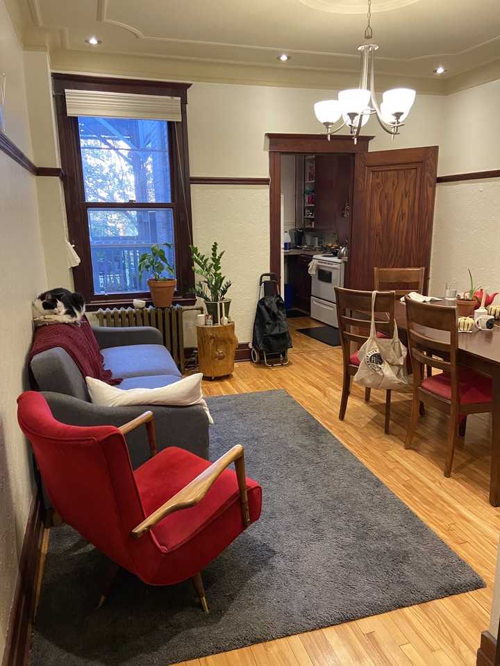 4855 Rue de Brébeuf - Photo 2 of 7