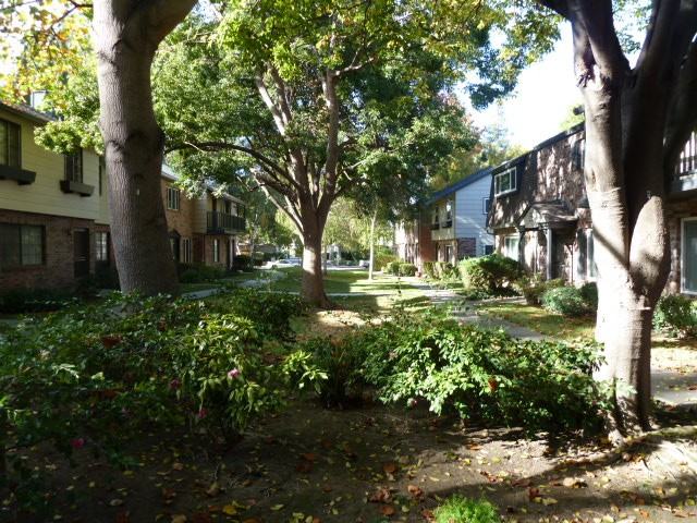 1480 Carnot Dr - Photo 3 of 27