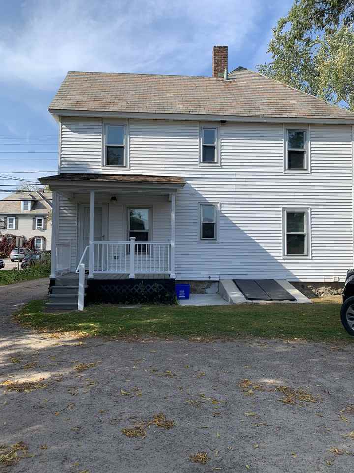 311 Colchester Ave - Photo 3 of 33