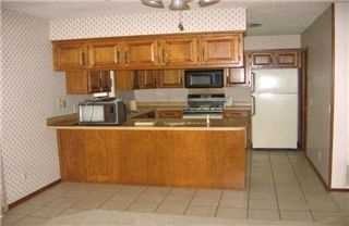 905 N Raven Rd - Photo 3 of 4