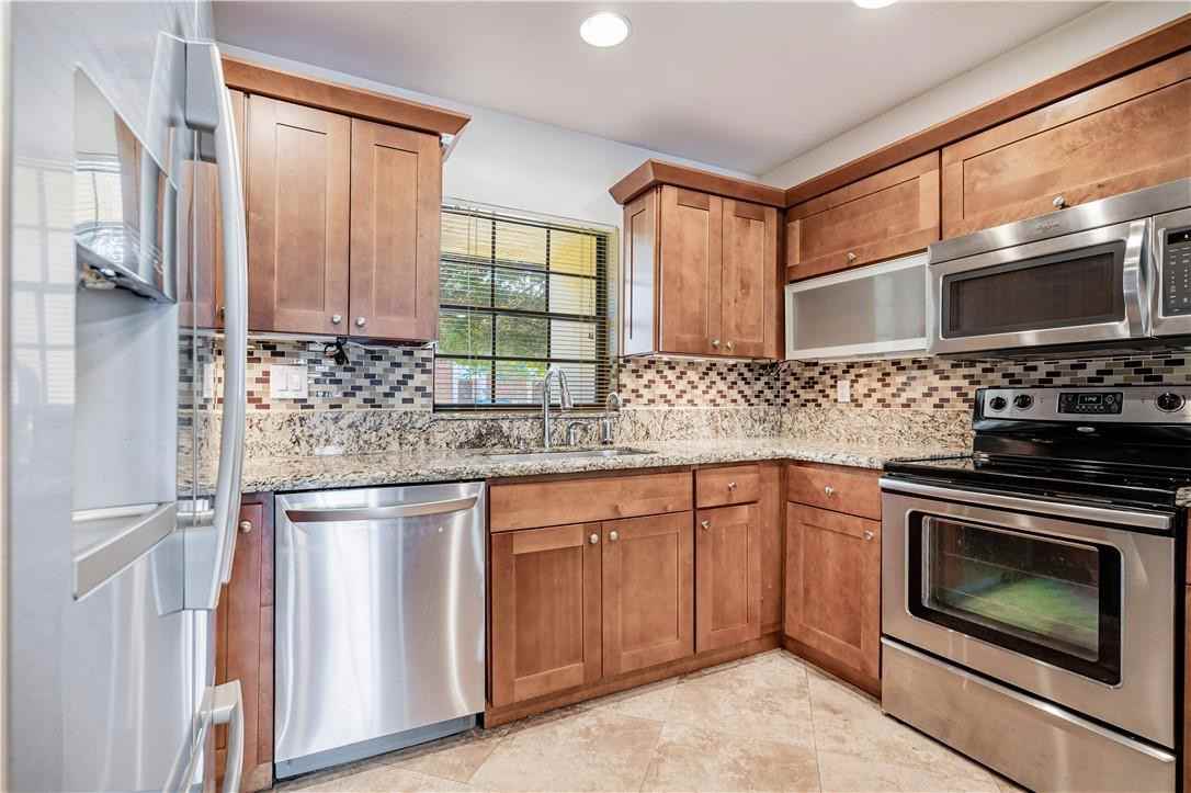 167 Northwest 115th Terrace - Photo 3 of 25