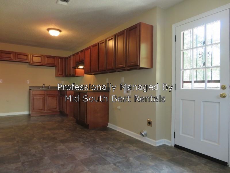 3945 Leech Rd - Photo 2 of 7