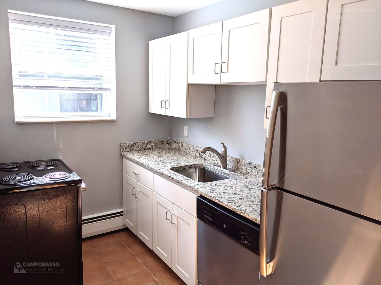 102 Oxford Street #7