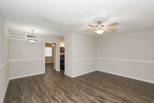 The Park at Sutton Hill - Photo 5 of 5