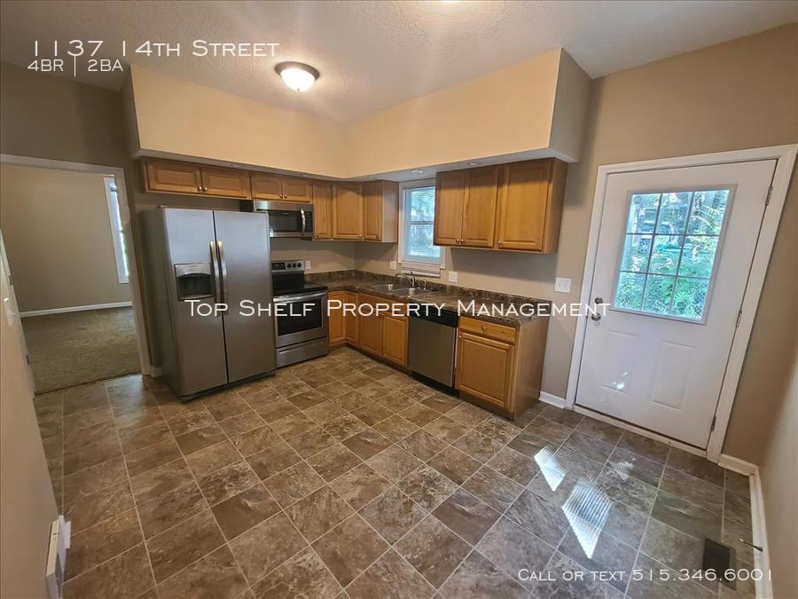 1137 14th St - Photo 2 of 10