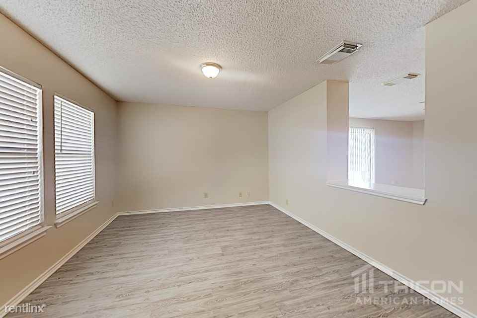 6714 Barton Rock Ln - Photo 3 of 17
