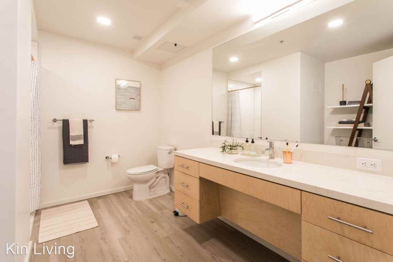 3450 N Williams Avenue - Photo 3 of 50