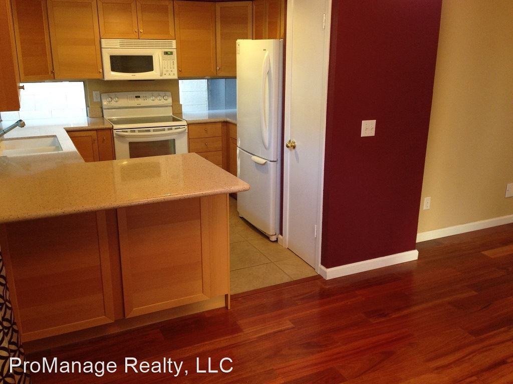 4679 W Ivanhoe St - Photo 2 of 7