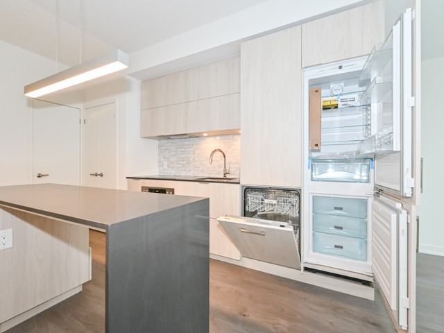 20 Richardson St - Photo 2 of 12