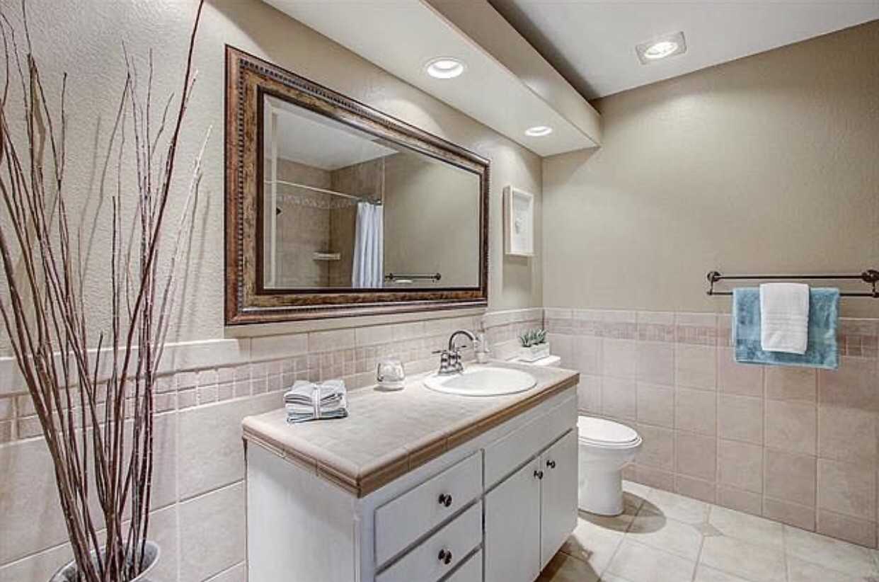 1400 Bowe Avenue - Photo 6 of 12