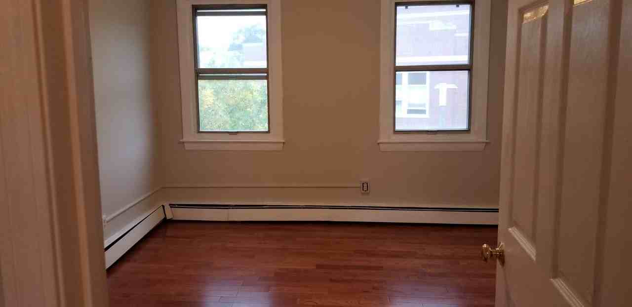 247 Bennington St #3 - Photo 3 of 7