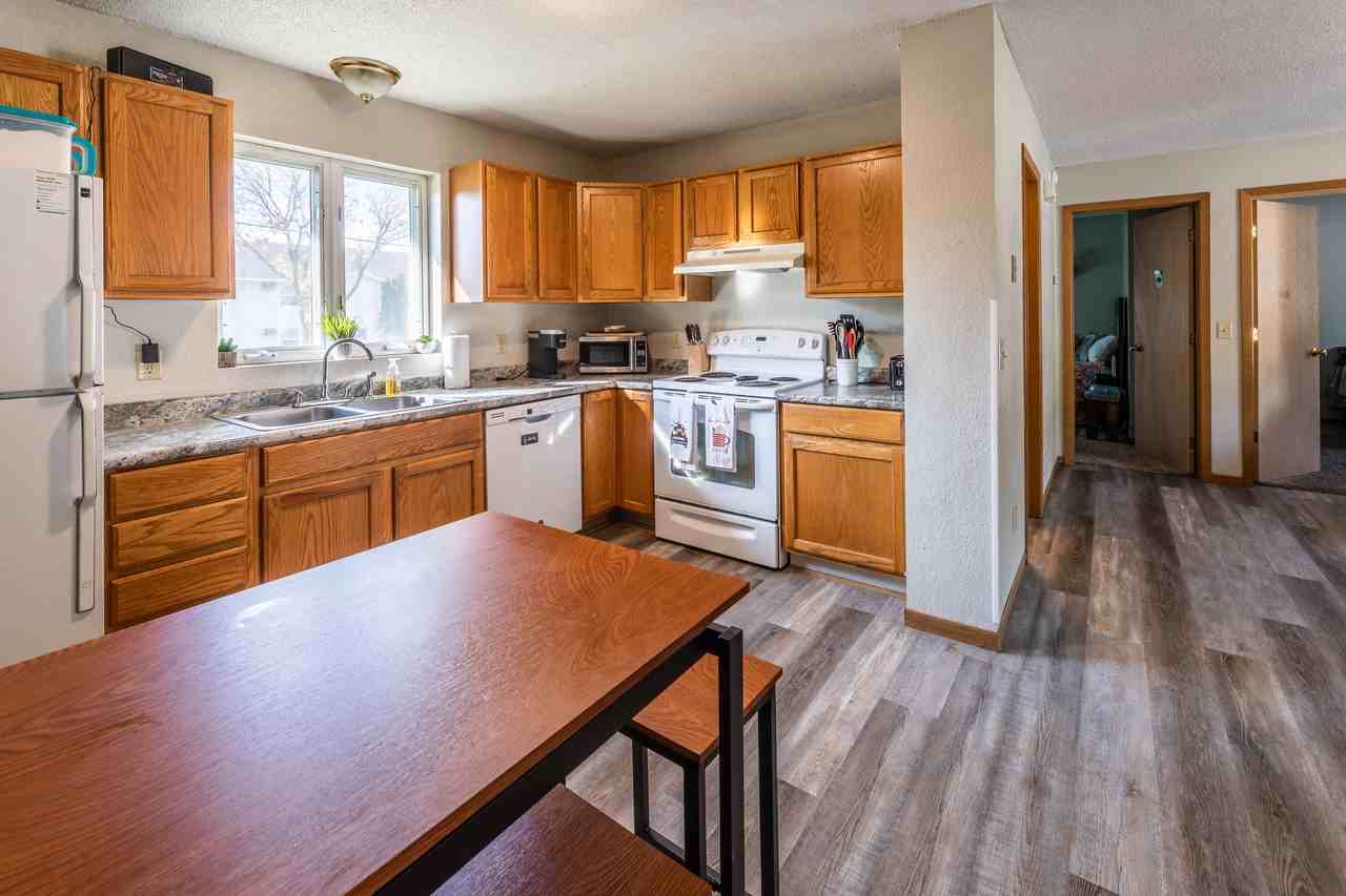 Balcerzak Edge Townhomes - Photo 3 of 14