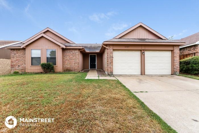 6427 Woodstream Trl - Photo 2 of 17