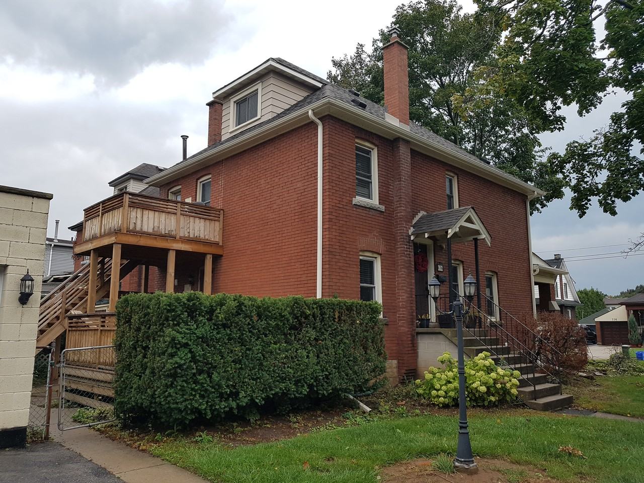 636 Central Avenue - Photo 2 of 10