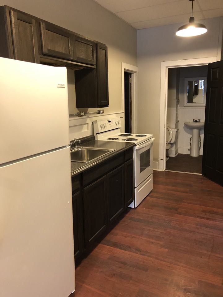 103 South McDonald Street - Photo 2 of 7