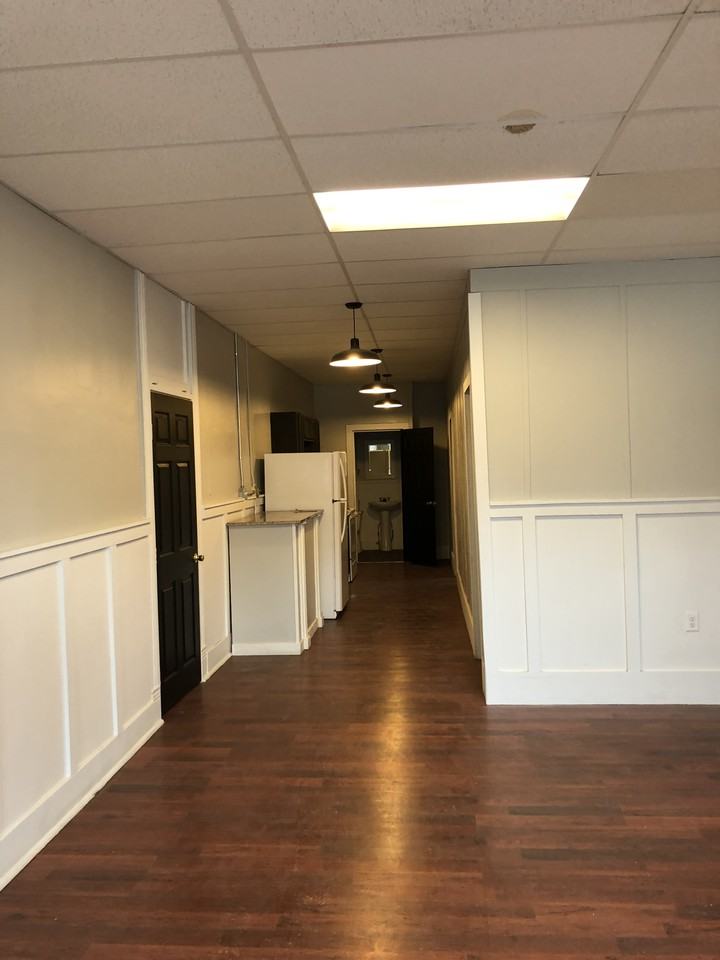 103 South McDonald Street - Photo 3 of 7