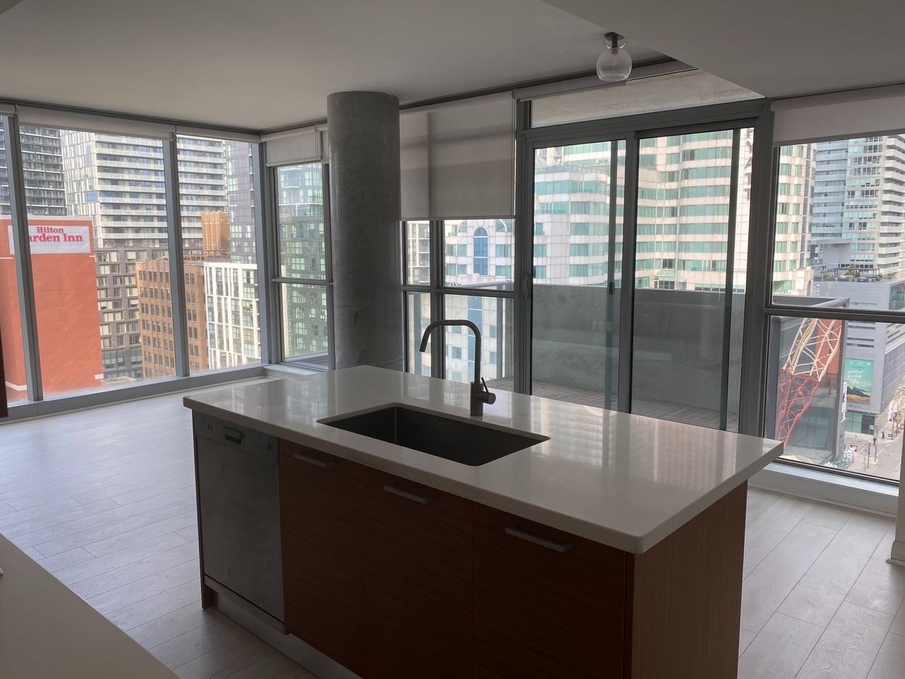 375 King Street West #1507