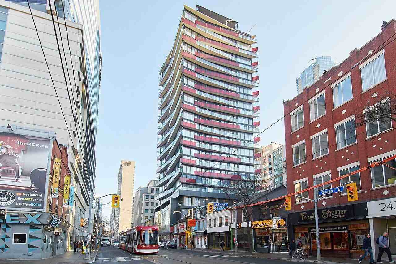 215 Queen Street West #1405