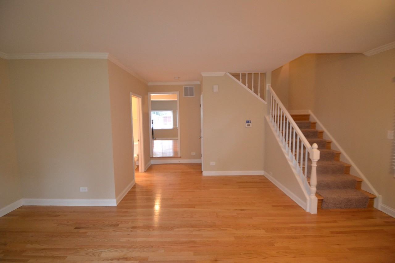 10629 S 82nd Ave - Photo 2 of 14