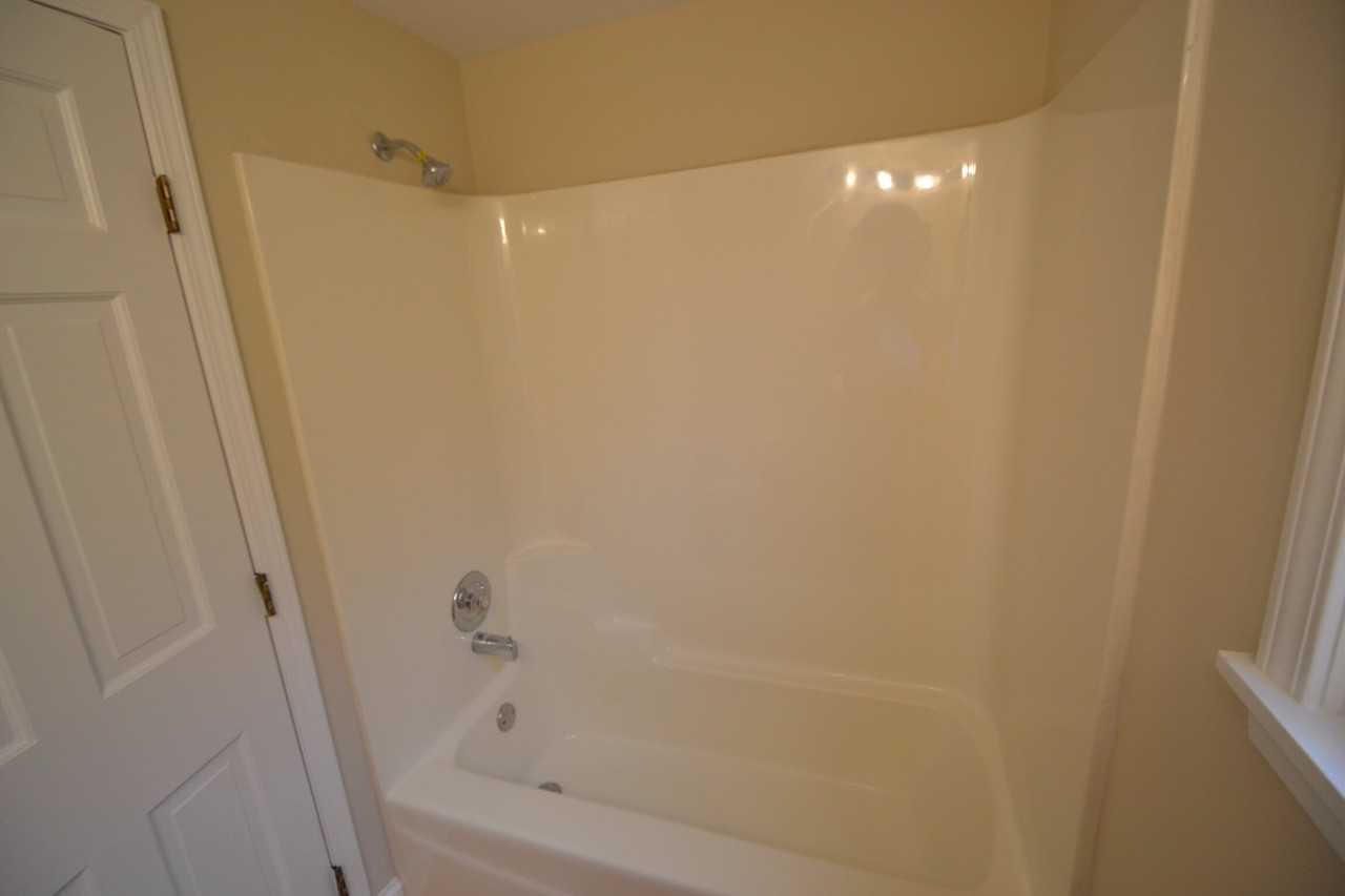 10629 S 82nd Ave - Photo 3 of 14