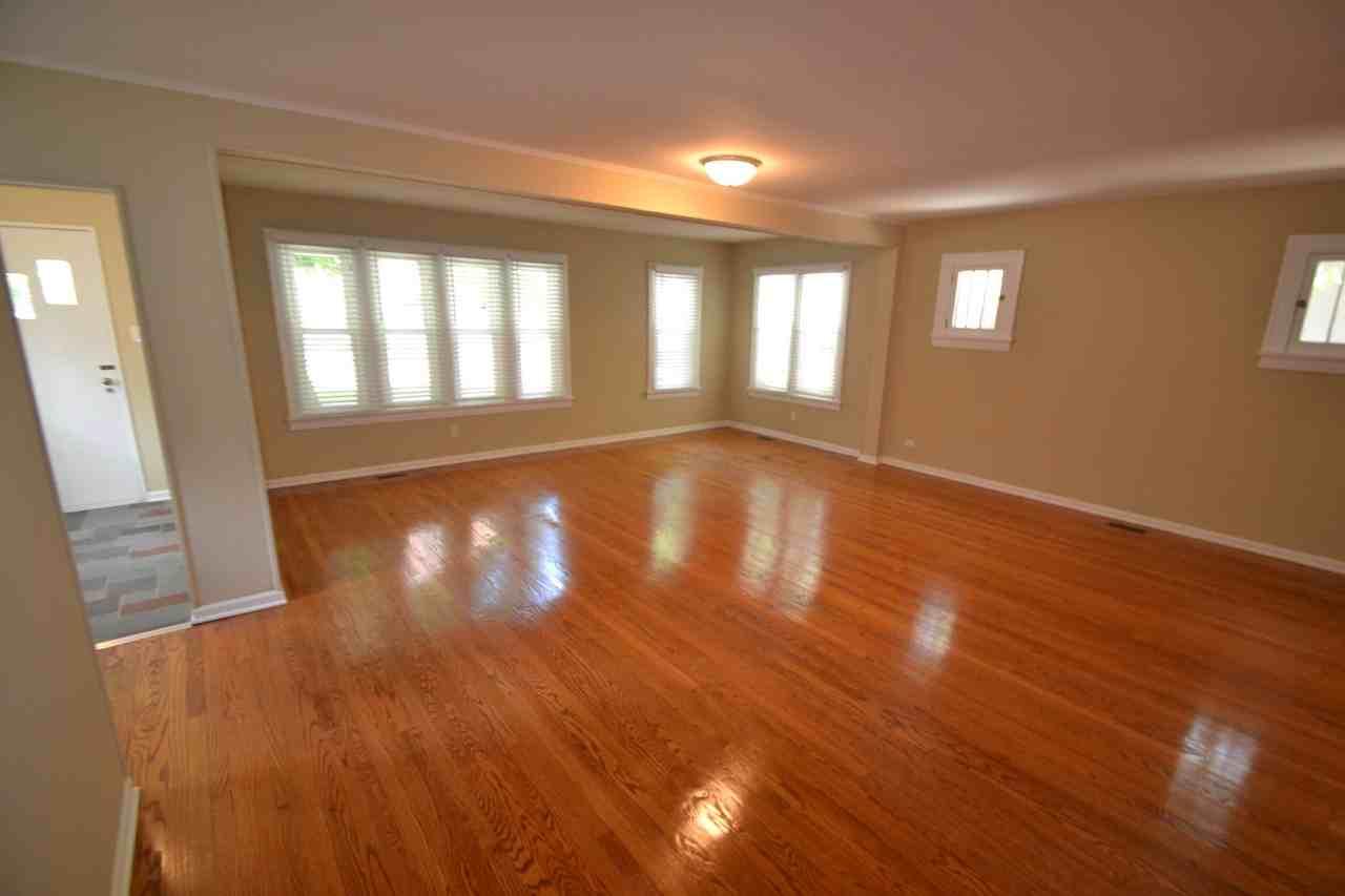 183 Berteau Ave - Photo 3 of 9