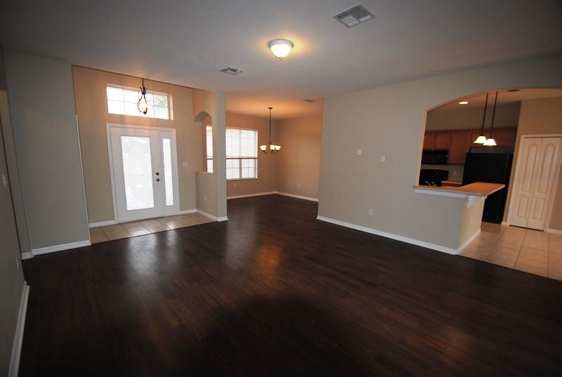 12921 Regiment Drive - Photo 3 of 7